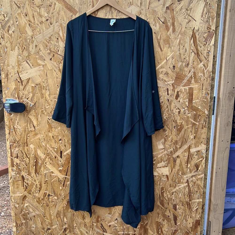 Flawless Size M Long Cardigan